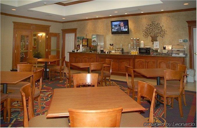 La Quinta By Wyndham Oklahoma City - Moore Restaurant photo